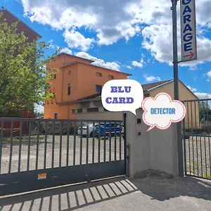 Apartamento Express Traveller's Front Station Fs Parking, Parma
